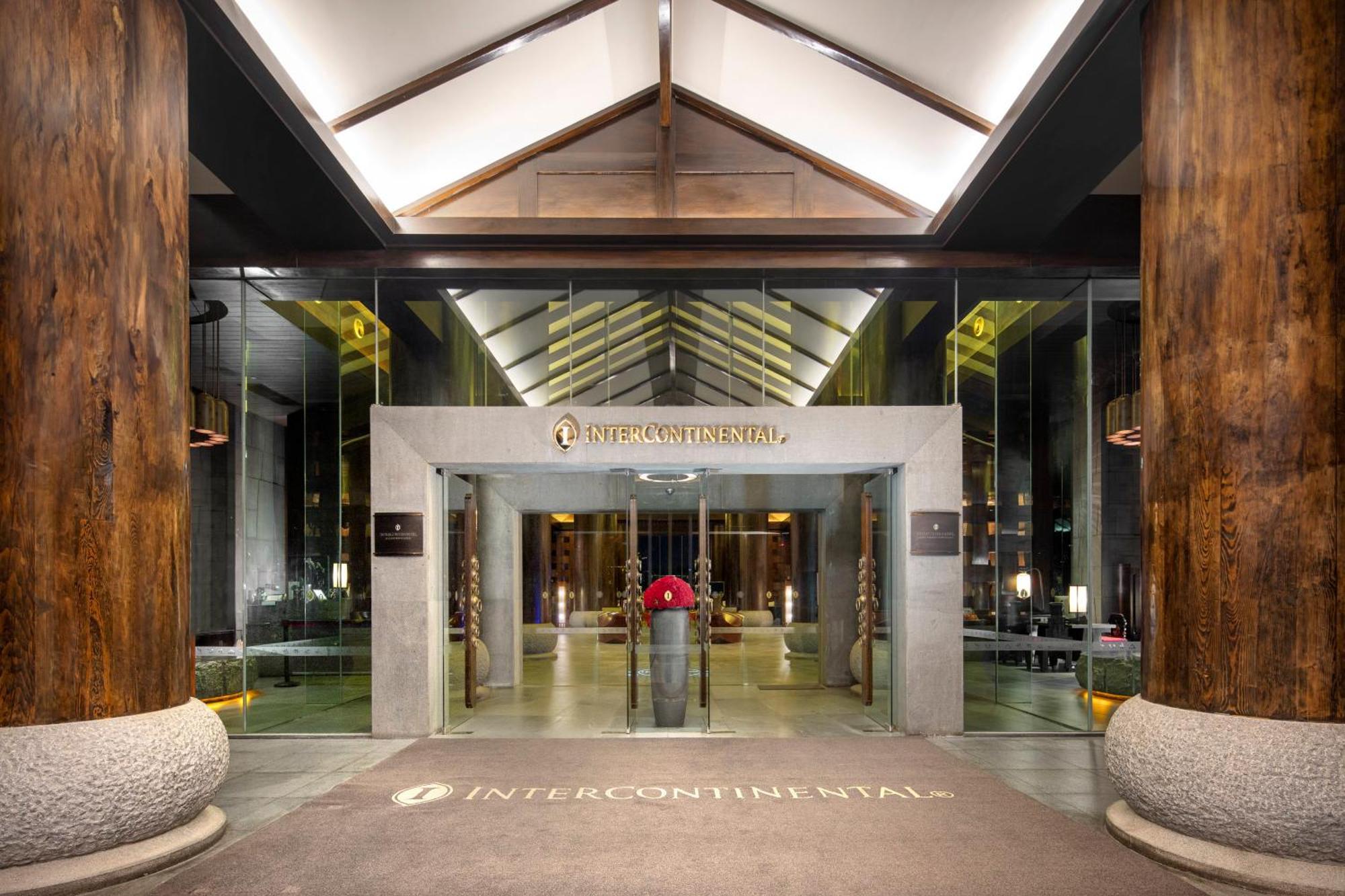 Intercontinental Lijiang Ancient Town Resort By Ihg Exteriör bild