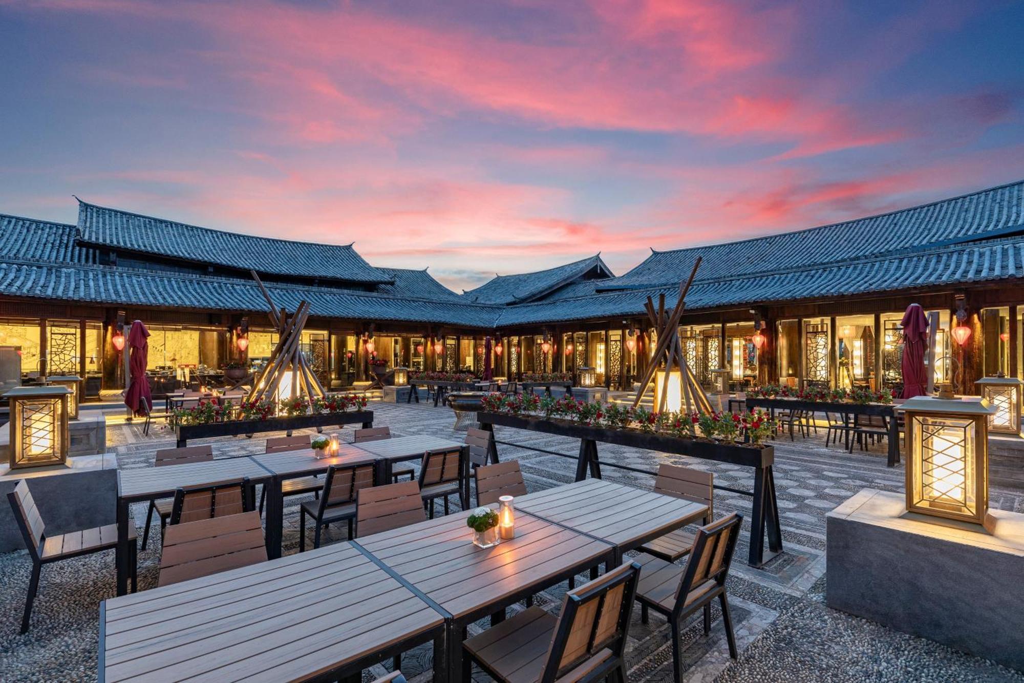 Intercontinental Lijiang Ancient Town Resort By Ihg Exteriör bild